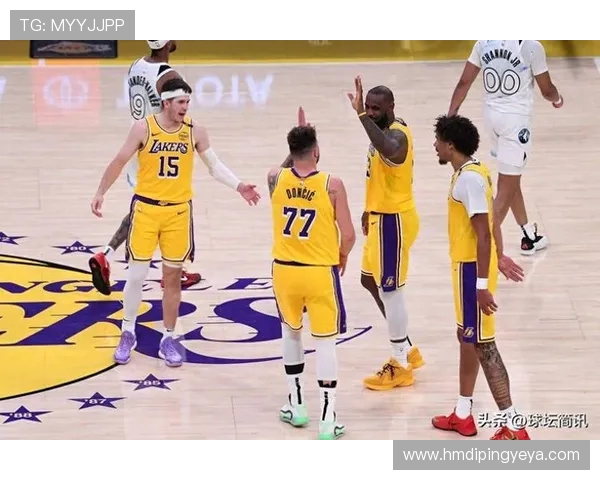 2016年湖人与鹈鹕的精彩对决回顾与赛季亮点分析