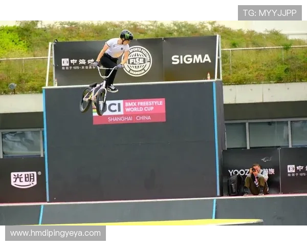 赛后分析:上海极限运动队与深圳极限运动队的精彩对决与战术探讨 赛后分析:上海极限运动队与深圳极限运动队的精彩对决与战术探讨