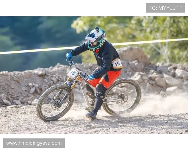 极限运动会精彩回顾北京街舞队展现灵活性与创意的完美结合